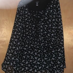 Torrid Flowing Sleeve Butterfly print Babydoll